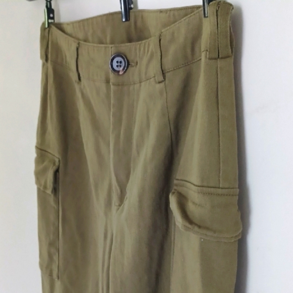 Women's Olive Cargo Pants, Small